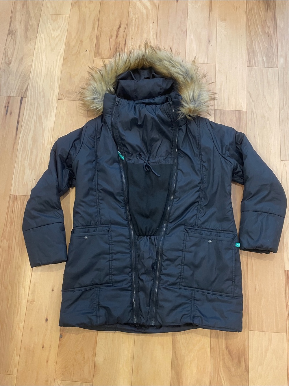 Modern Eternity Black Maternity Puffer Coat with Faux-Fur Trimmed Hood